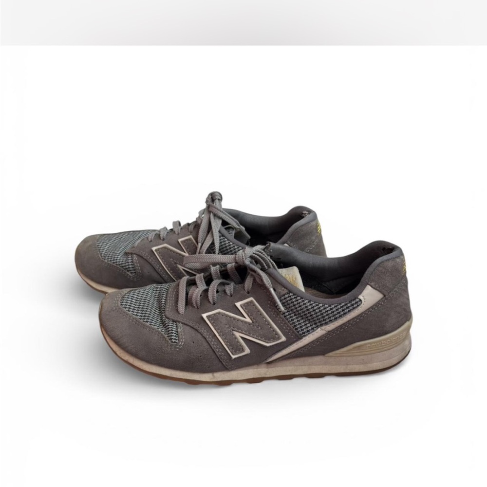 New Balance gray 574 streetwear sneakers